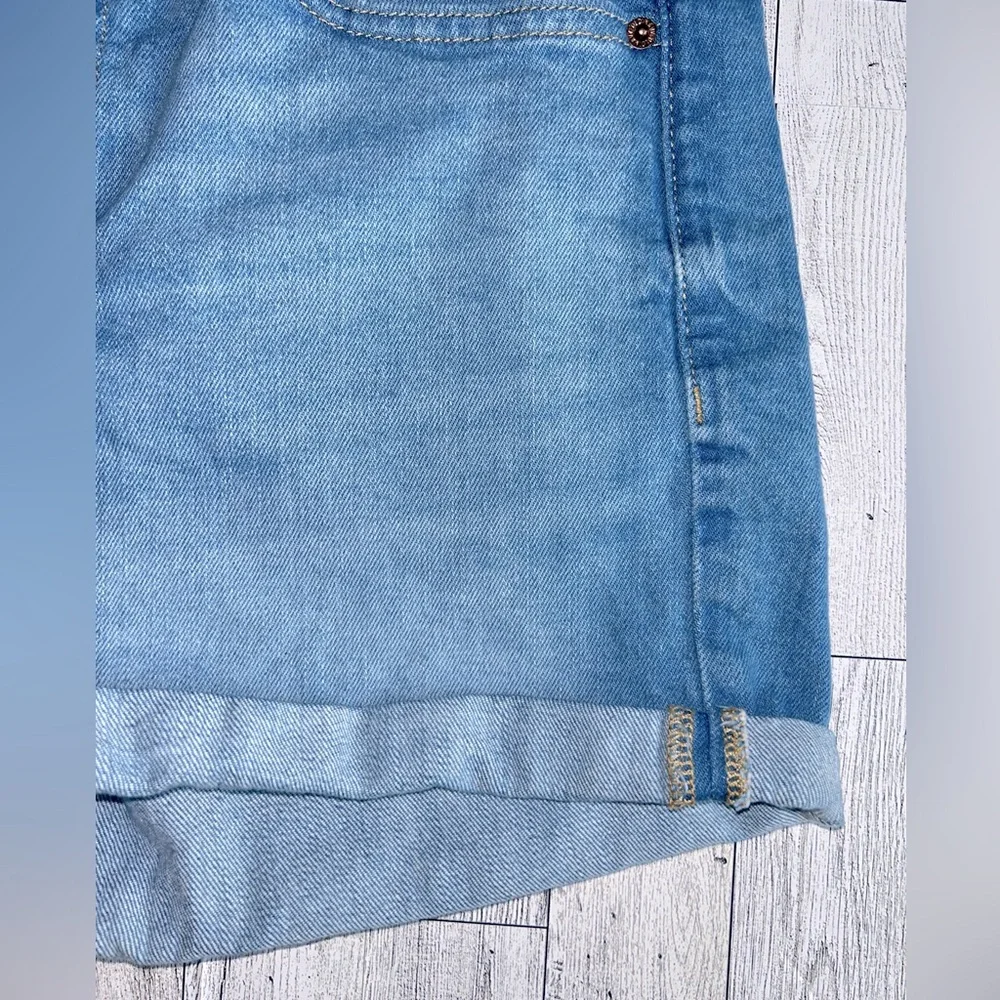 Old Navy High-Rise O.G. Straight Denim Shorts – Size 8 - Picture 7 of 7